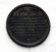 PLAQUE 057 Island House.JPG